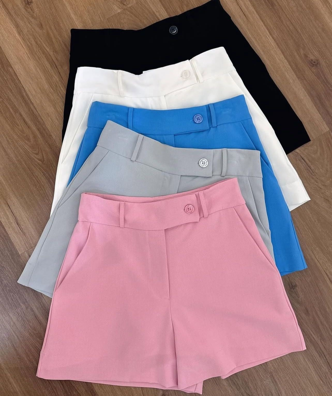 Short Lola